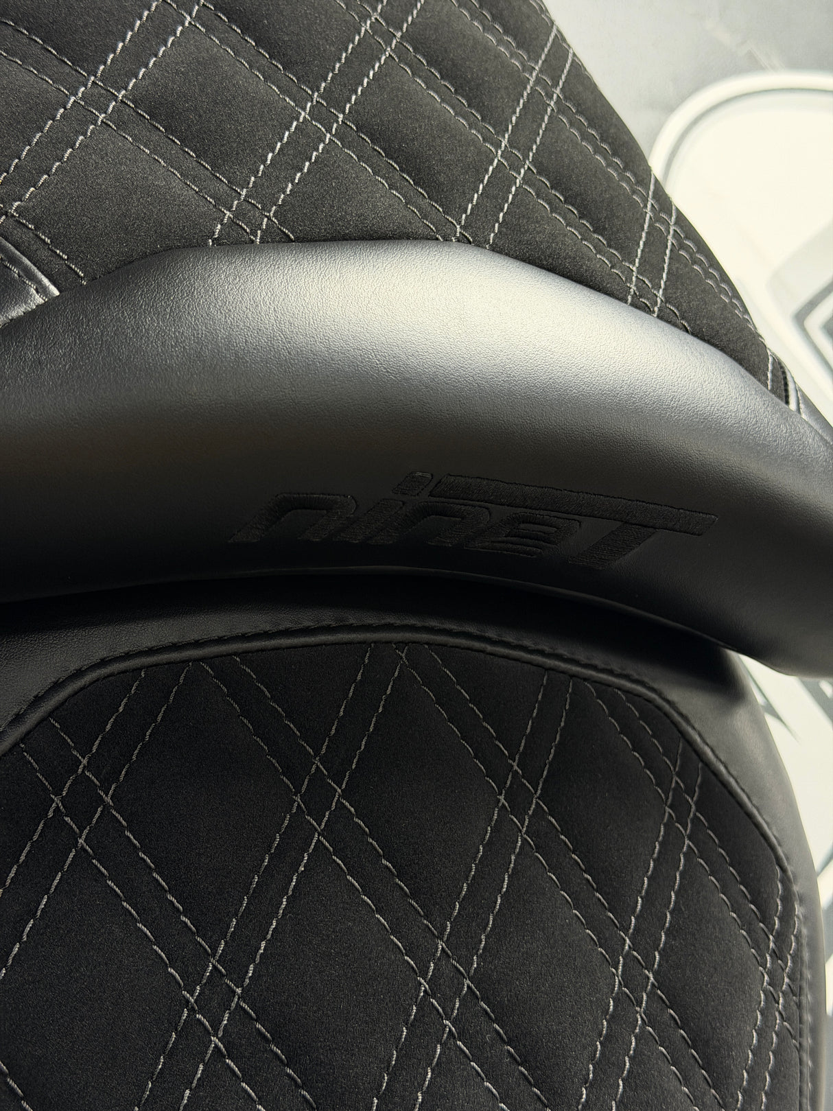 Garnissage de selle pour BMW R NINE T ( 2014 à 2024 )