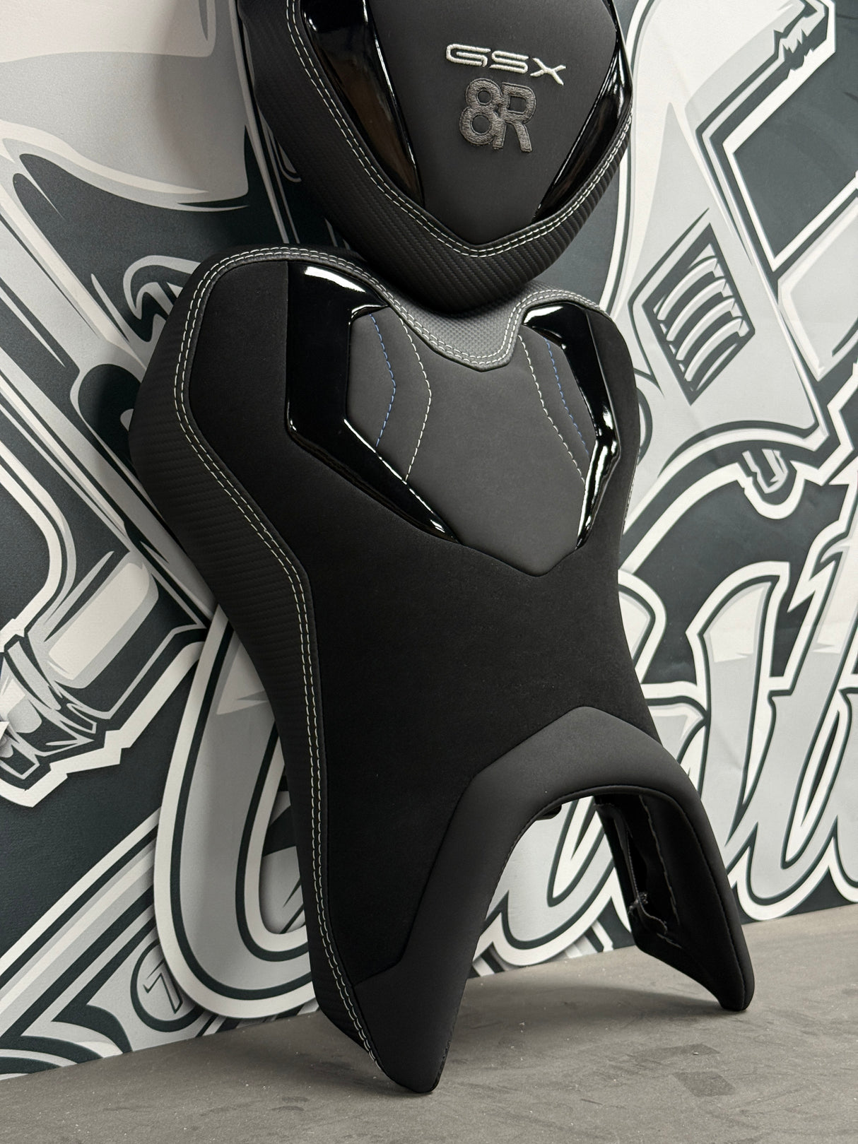 Garnissage de selle pour SUZUKI GSX 8R