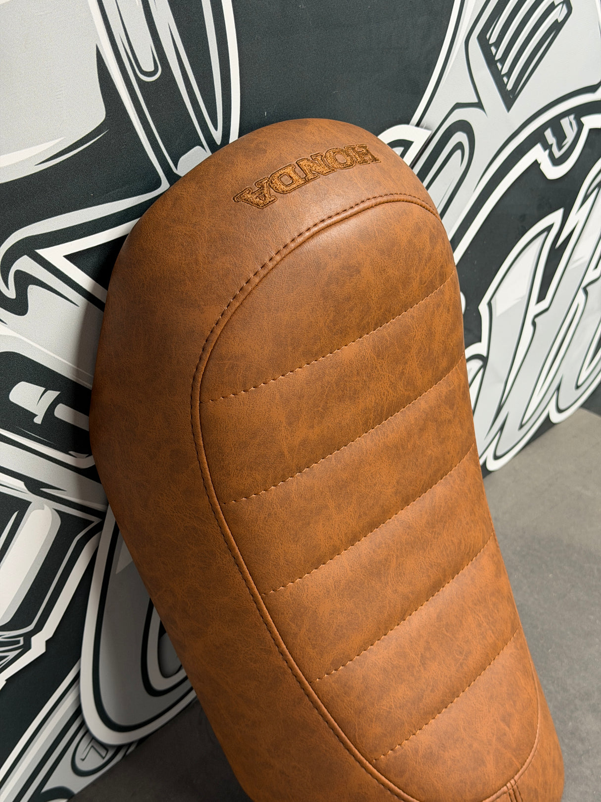 Selle confort Nox Custom pour HONDA Monkey 125 ( selle complète )
