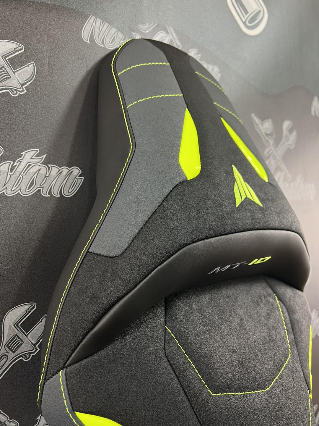 Llenado de sillín para Yamaha MT-10 (2016 a 2024)