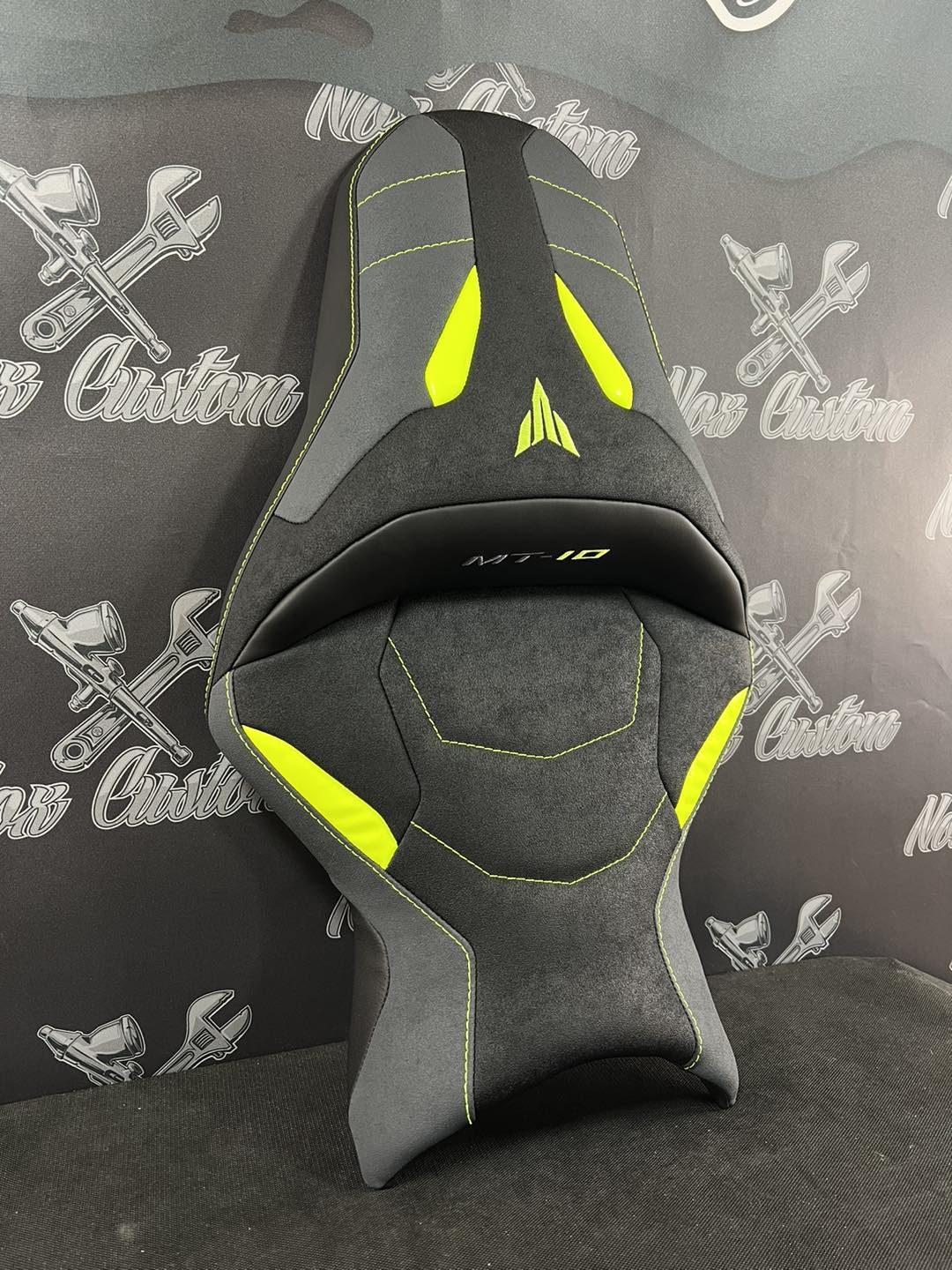 Llenado de sillín para Yamaha MT-10 (2016 a 2024)