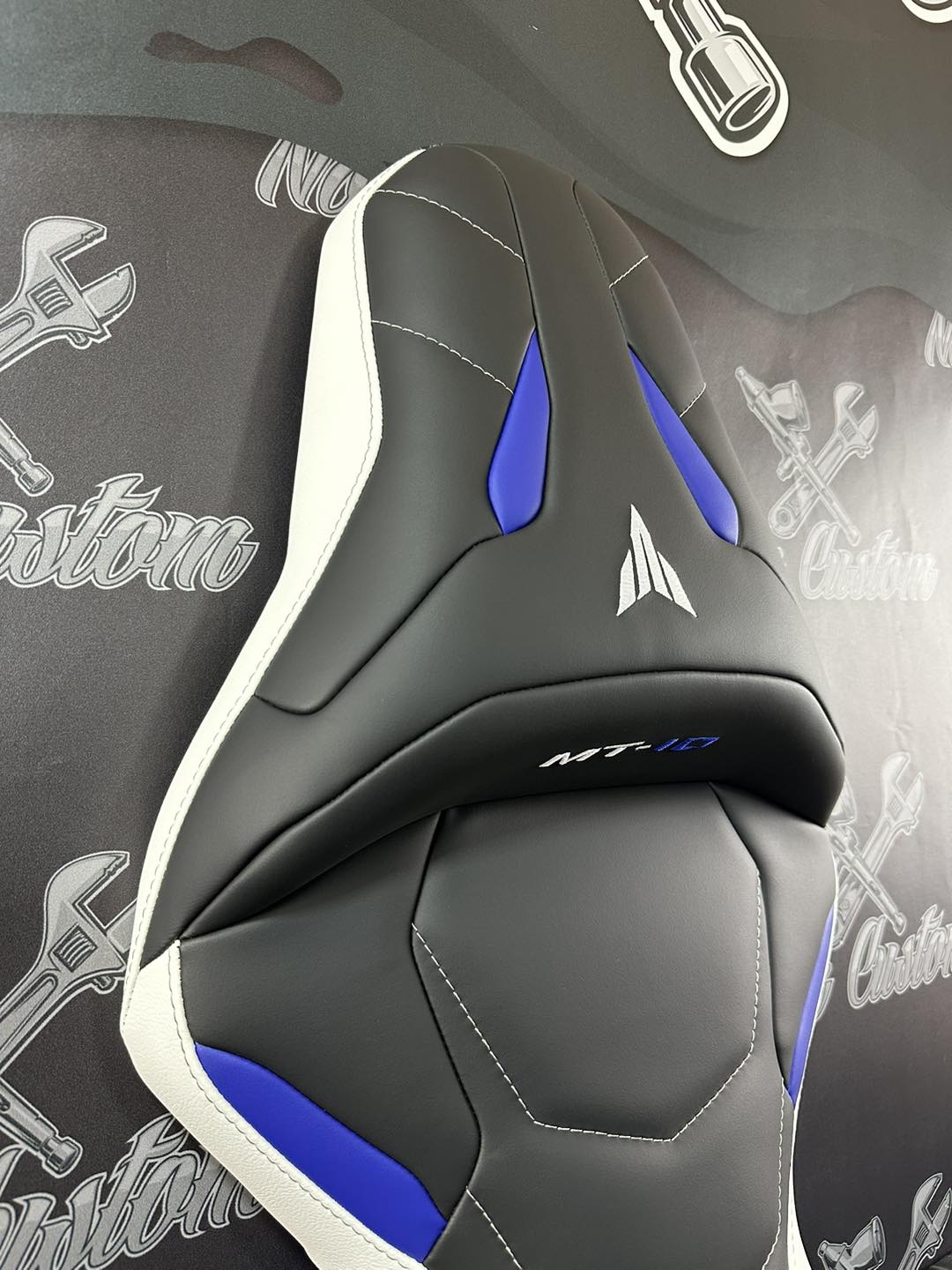 Llenado de sillín para Yamaha MT-10 (2016 a 2024)