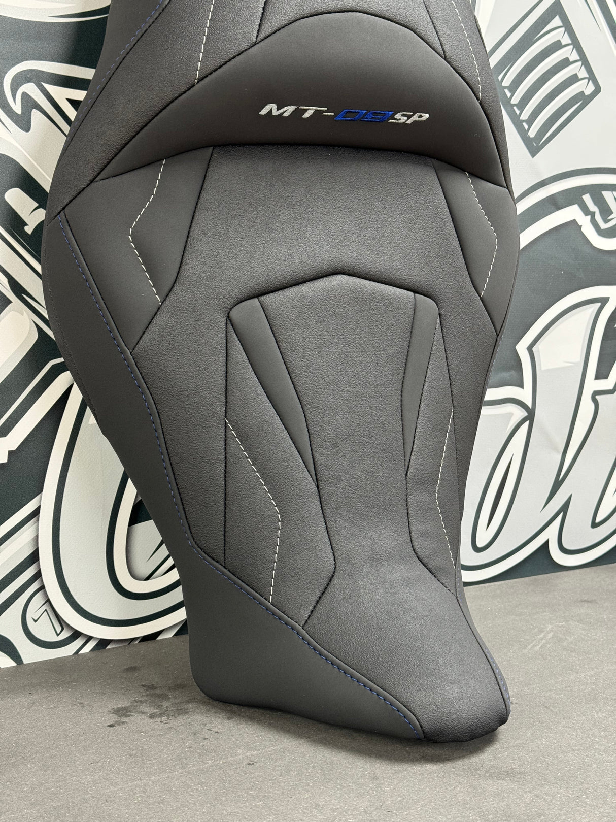 Llenado de sillín para Yamaha MT -09 - Fase 3 (2021 a 2023)