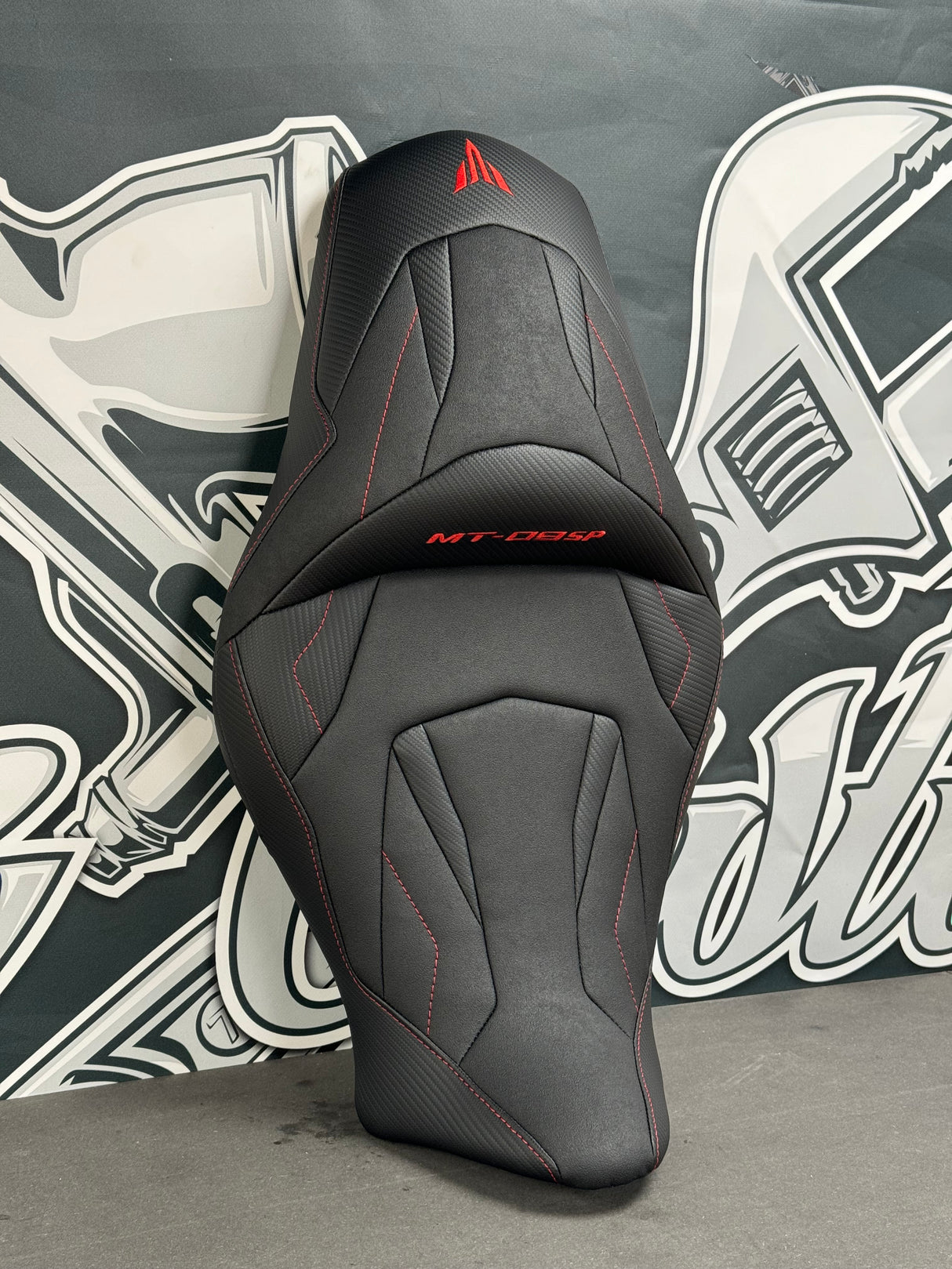 Llenado de sillín para Yamaha MT -09 - Fase 3 (2021 a 2023)