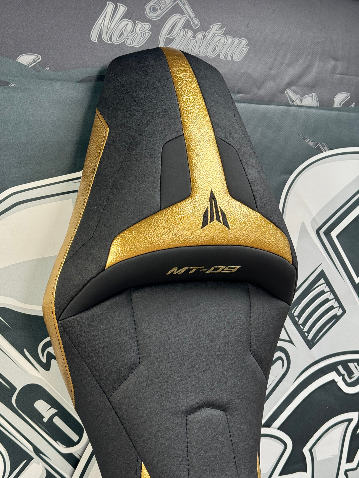 Sattelfüllung für Yamaha MT -09 - Phase 1 & 2 (2013 bis 2020)