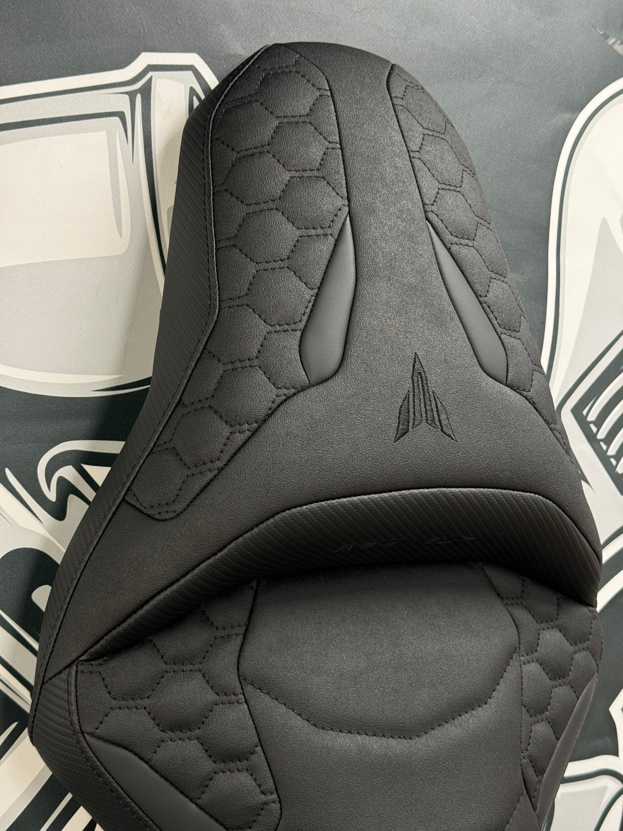 Llenado de sillín para Yamaha MT-10 (2016 a 2024)