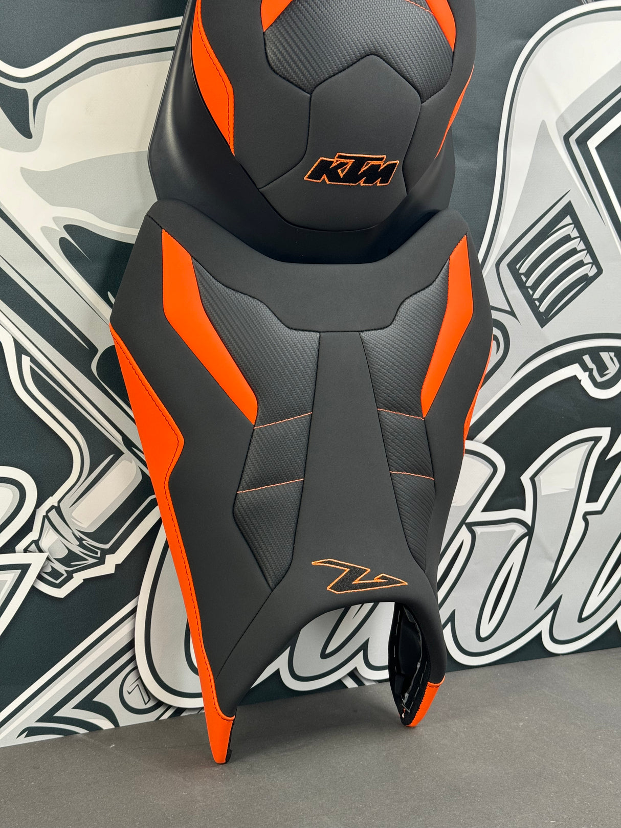 Garnissage de selle pour KTM 790 / 890 Duke ( 2018 à Aujourd'hui )