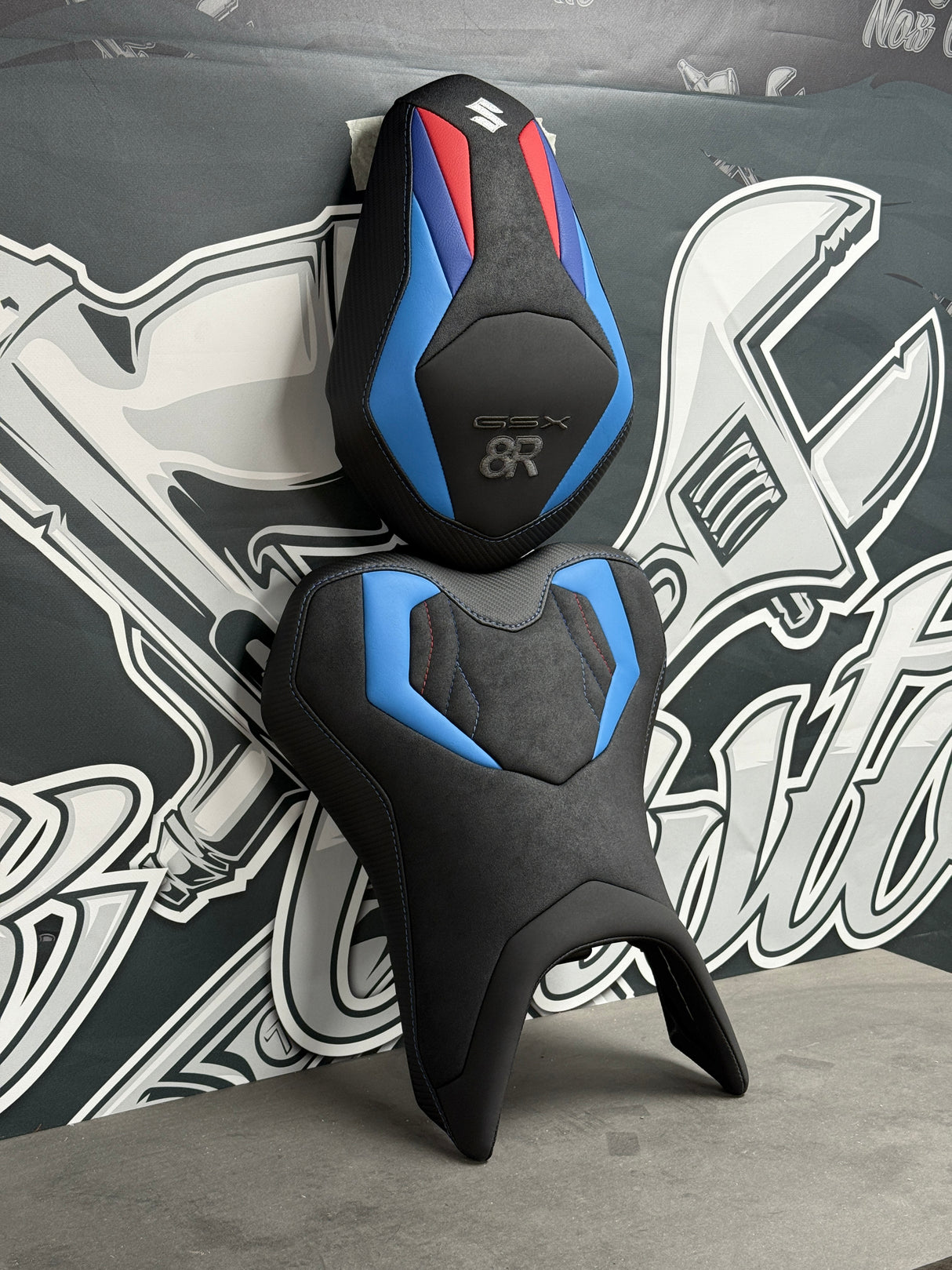 Garnissage de selle pour SUZUKI GSX 8R