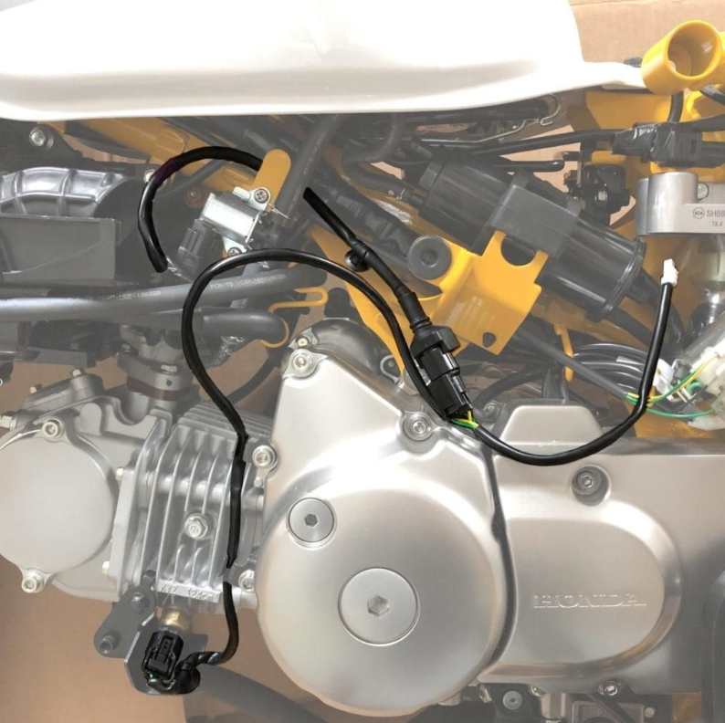 Pontet superior con su termómetro LED TakeGawa - Honda Monkey JB02