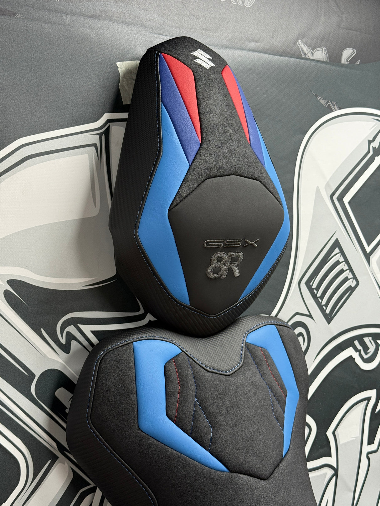 Garnissage de selle pour SUZUKI GSX 8R