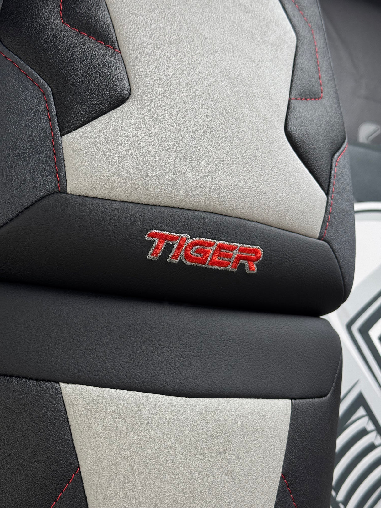 Garnissage de selle pour TRIUMPH TIGER 800 ( 2010 à 2020 )