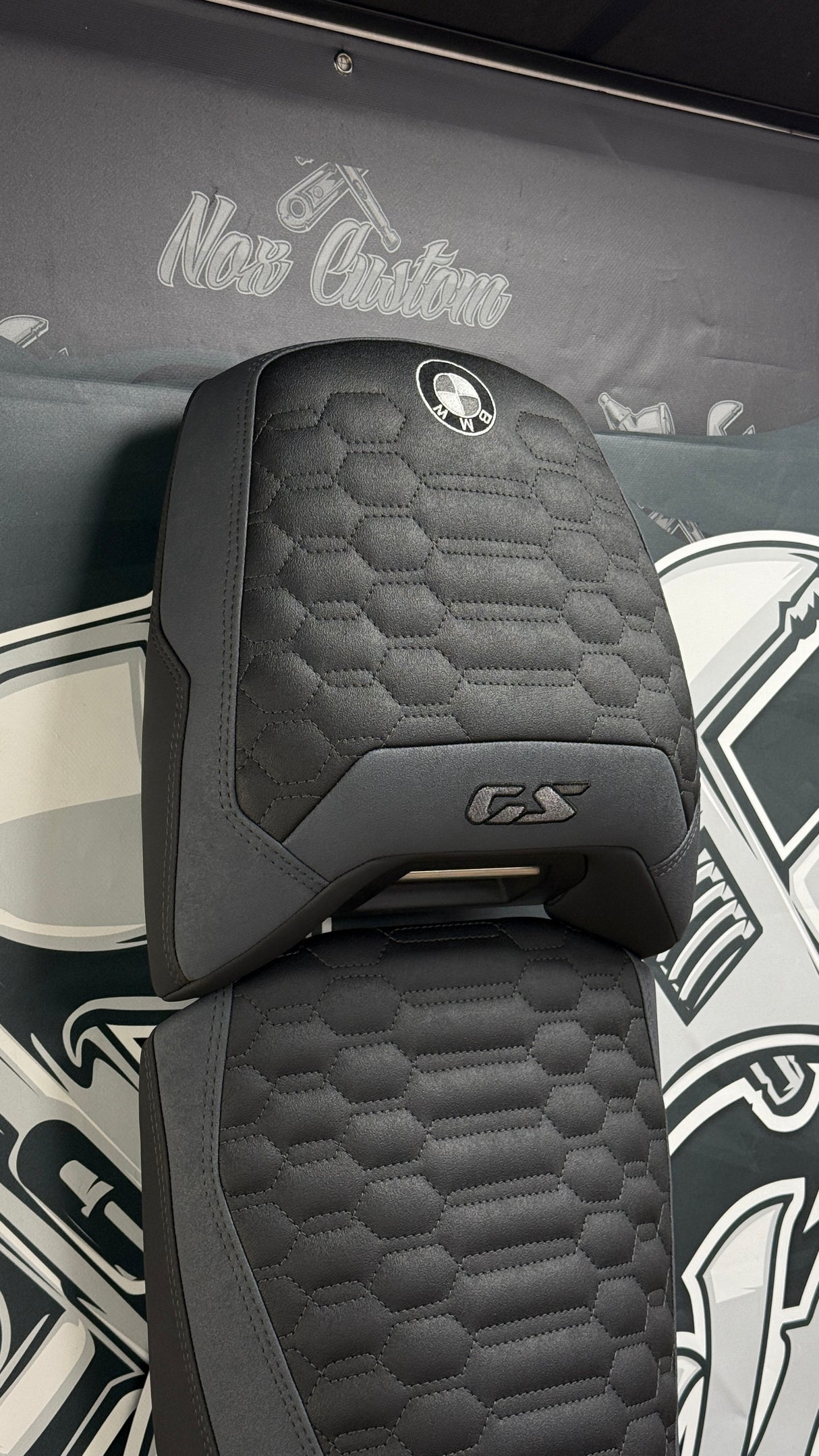 Sellerie et garnissage de selle moto pour BMW R 1300 GSA