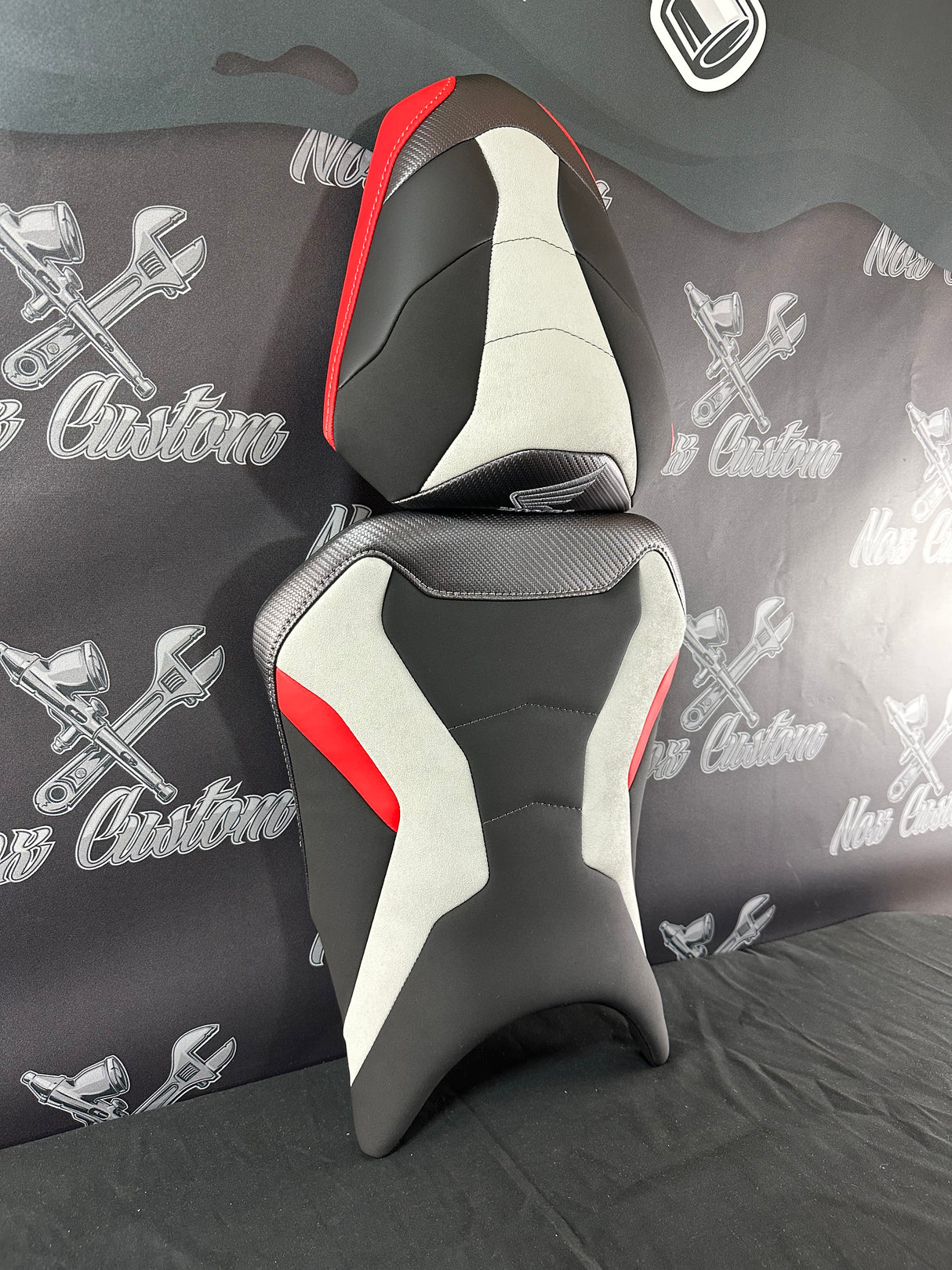 Garnissage selle Honda Hornet 750 et Honda 500