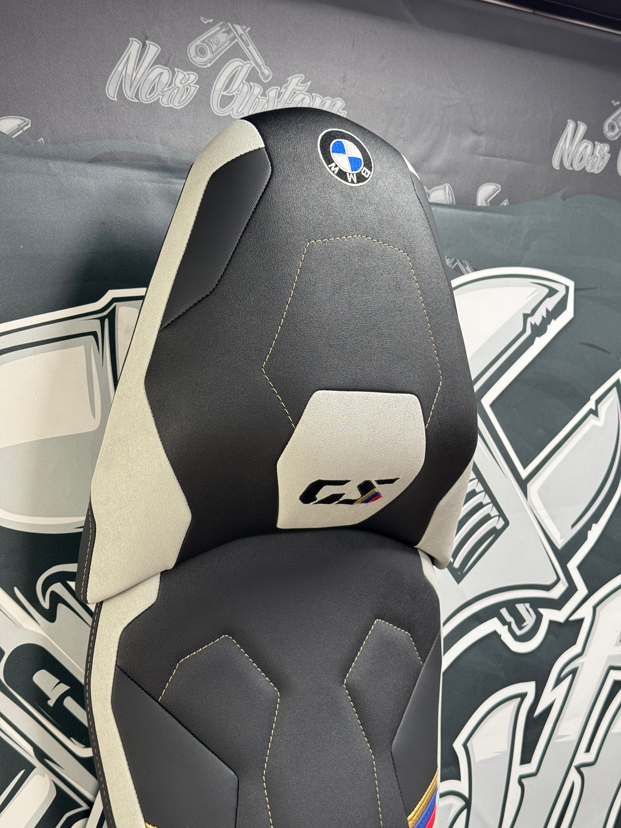 Garnissage selle SUR-MESURE BMW R 1300 GS