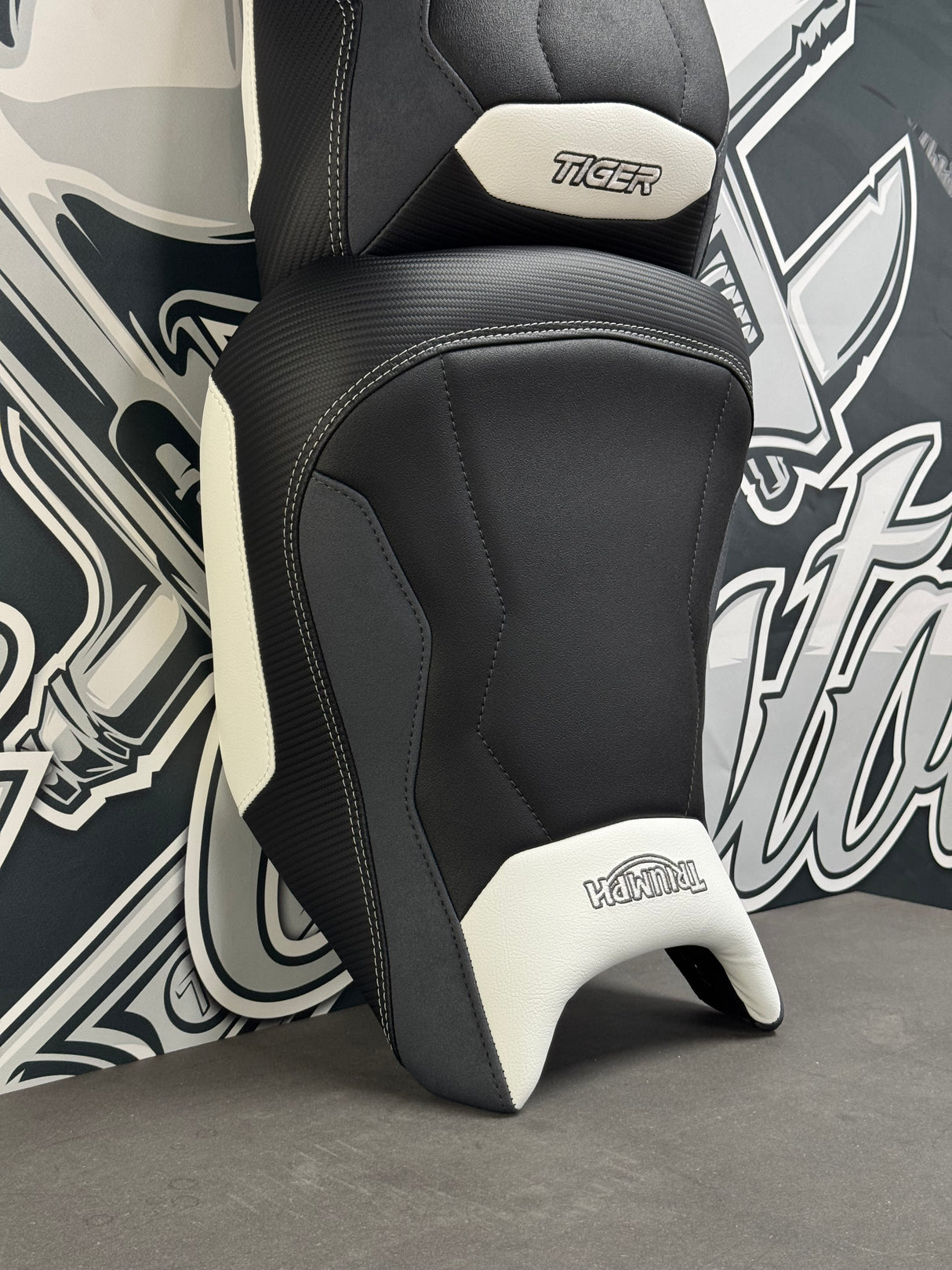 Garnissage selle moto TIGER 1200