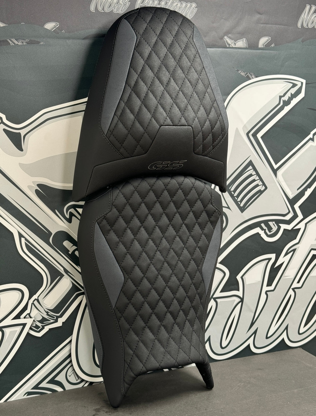 Garnissage de selle BMW R 1300 GS pour pilote et passager