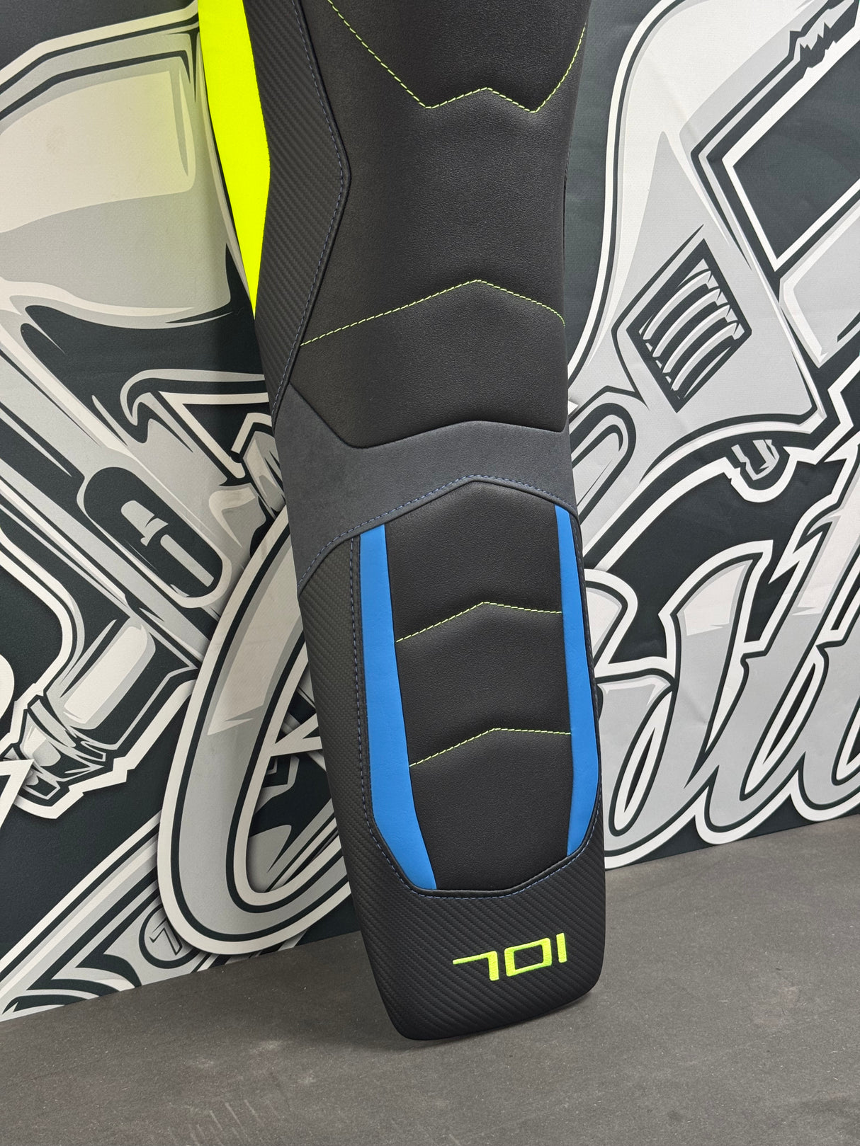 Garnissage de selle pour HUSQVARNA 701