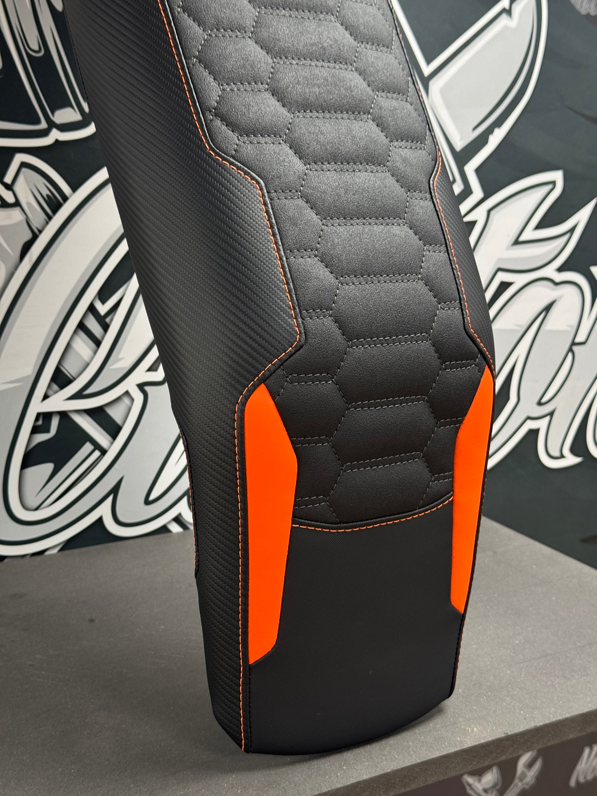 Garnissage de selle pour BMW CE-04