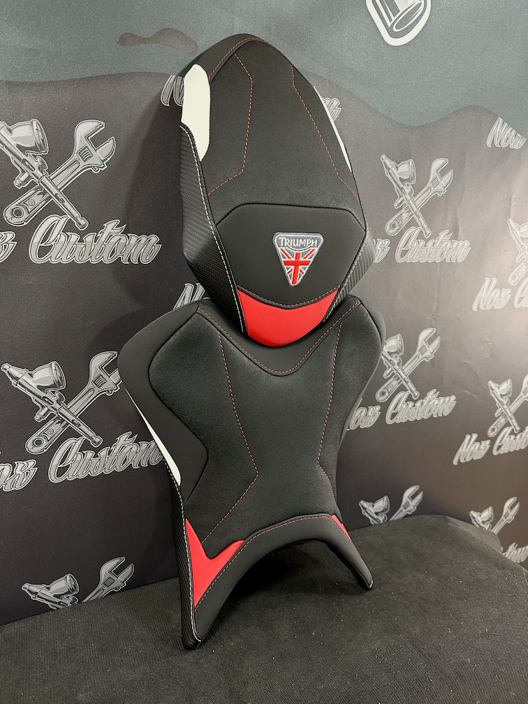 Sattelfüllung für die Triumphgeschwindigkeit Triple (2016 bis 2021)