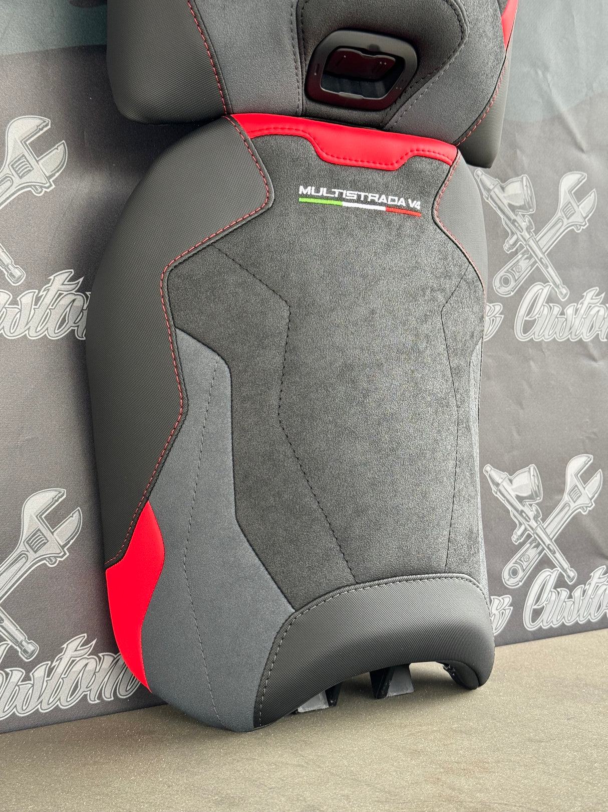 Sattelfüllung für Ducati Multistradada V4