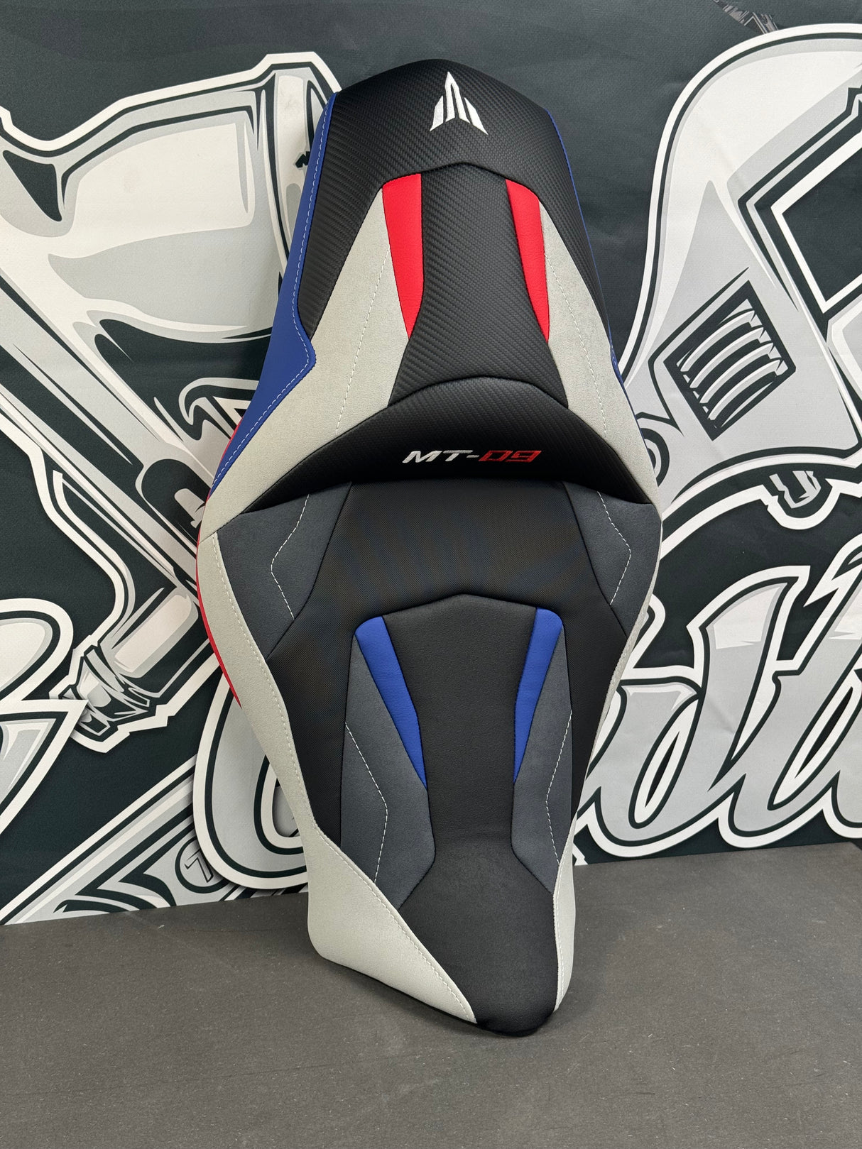 Llenado de sillín para Yamaha MT -09 - Fase 3 (2021 a 2023)