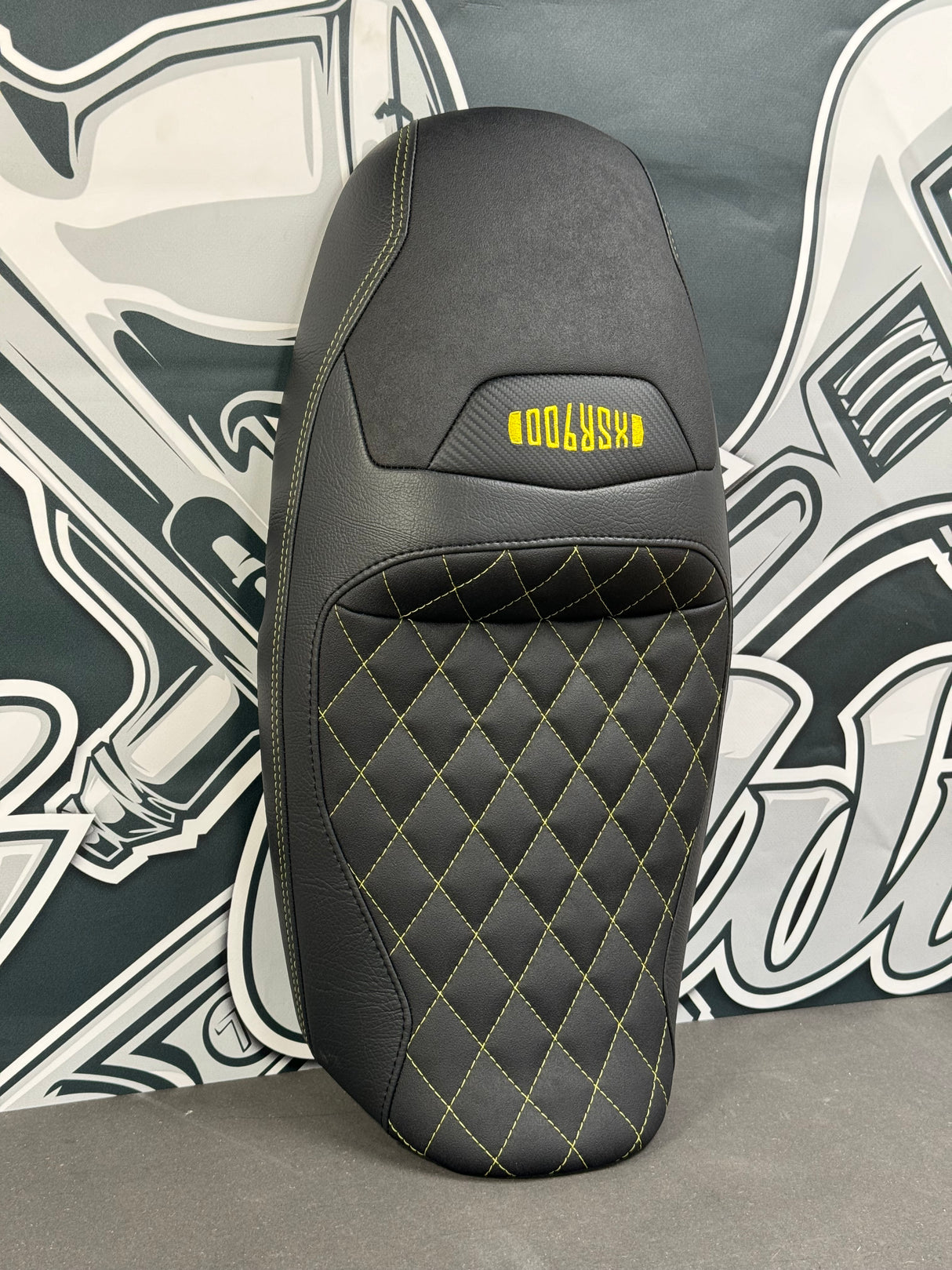 حشوة مقعد YAMAHA 900 XSR (2016 إلى 2021)