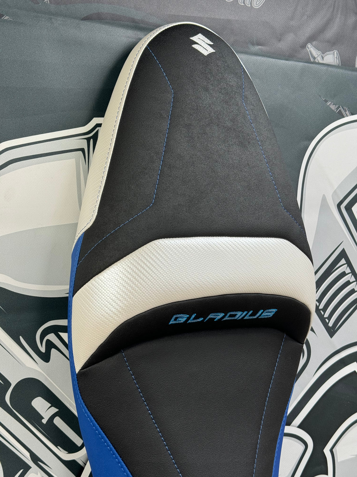 Garnissage de selle pour SUZUKI GLADIUS ( 2009 à 2016 )
