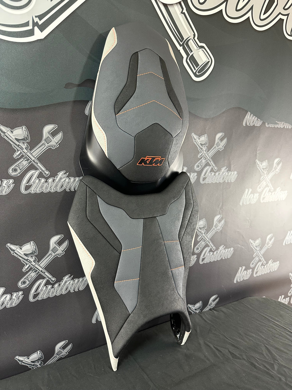Garnissage de selle pour KTM 790 / 890 Duke ( 2018 à Aujourd'hui )