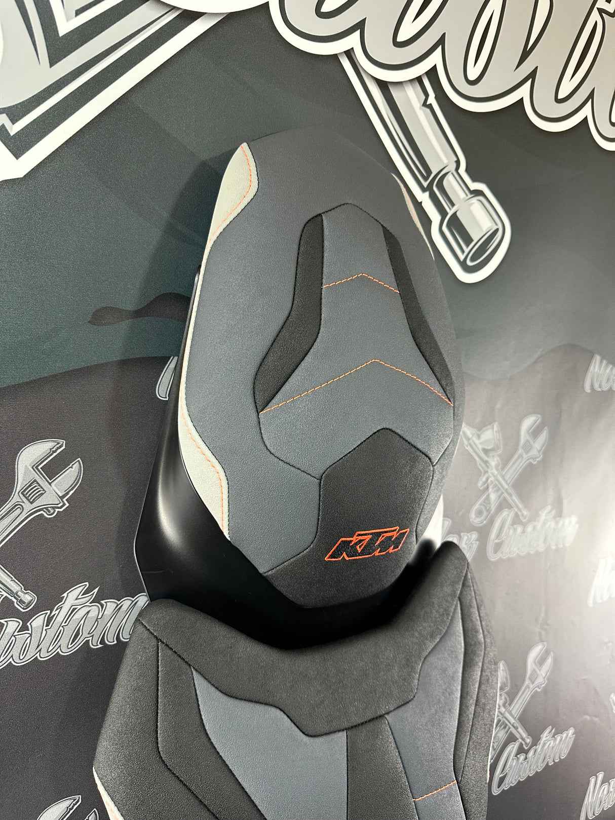 Garnissage de selle pour KTM 790 / 890 Duke ( 2018 à Aujourd'hui )