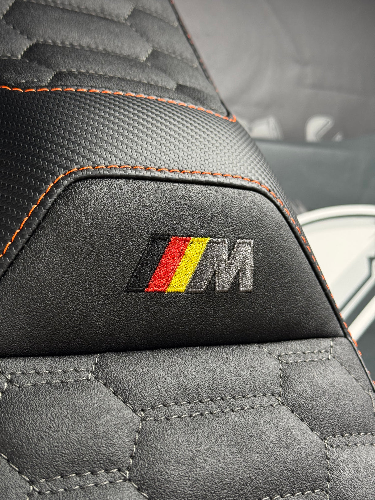 NoxCustom
Garnissage de selle pour BMW CE-04