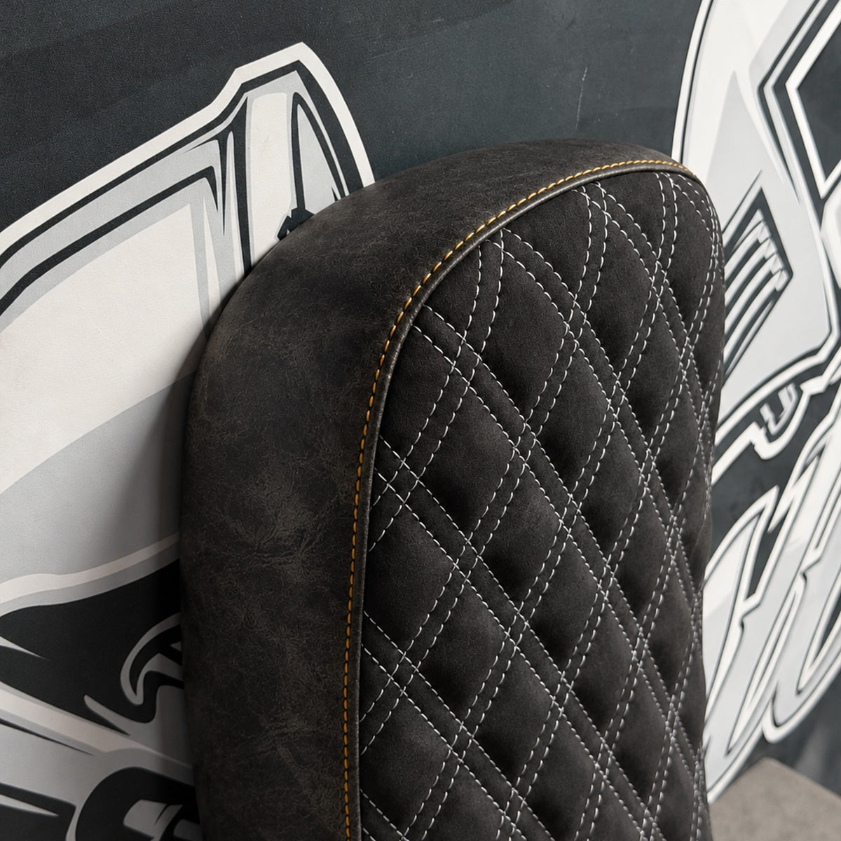 Selle complète capitonnée losanges — NoxCustom — Honda Dax 125 (JB04 · JB06)