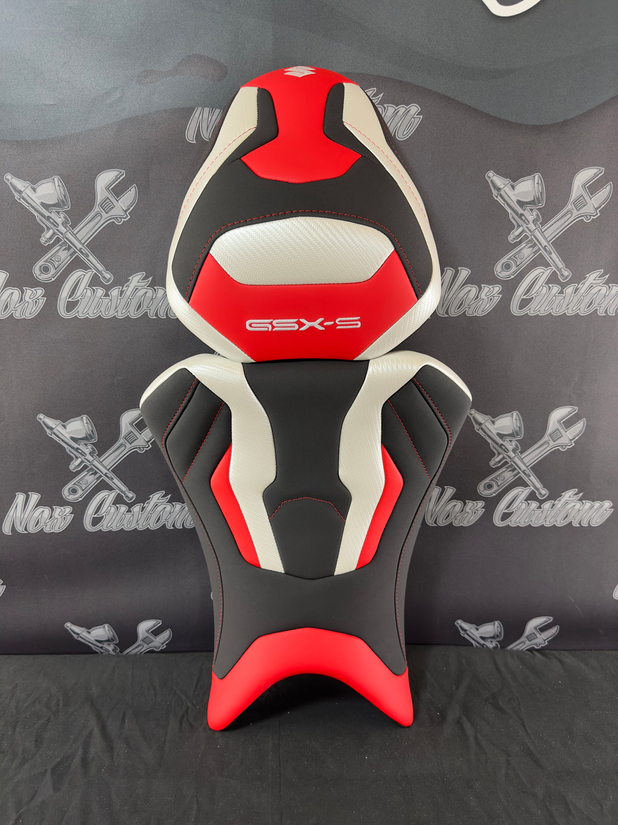 Garnissage de selle pour SUZUKI 950 / 1000 GSX-S ( 2021 à 2024 )