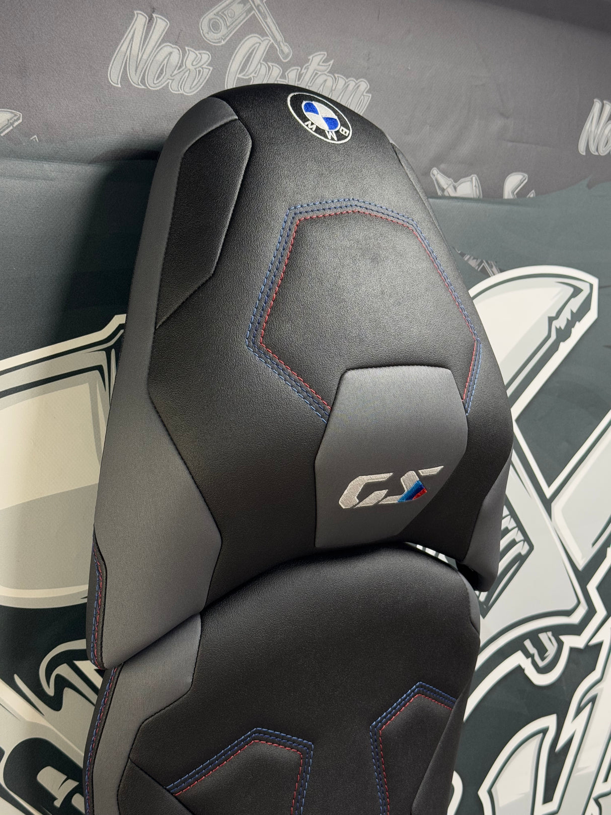 garnissage selle BMW R 1300 GS –