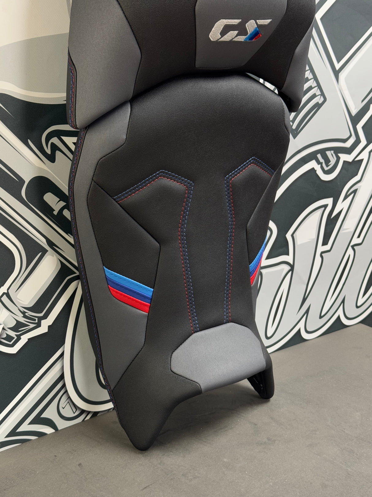 garnissage selle moto BMW R 1300 GS –