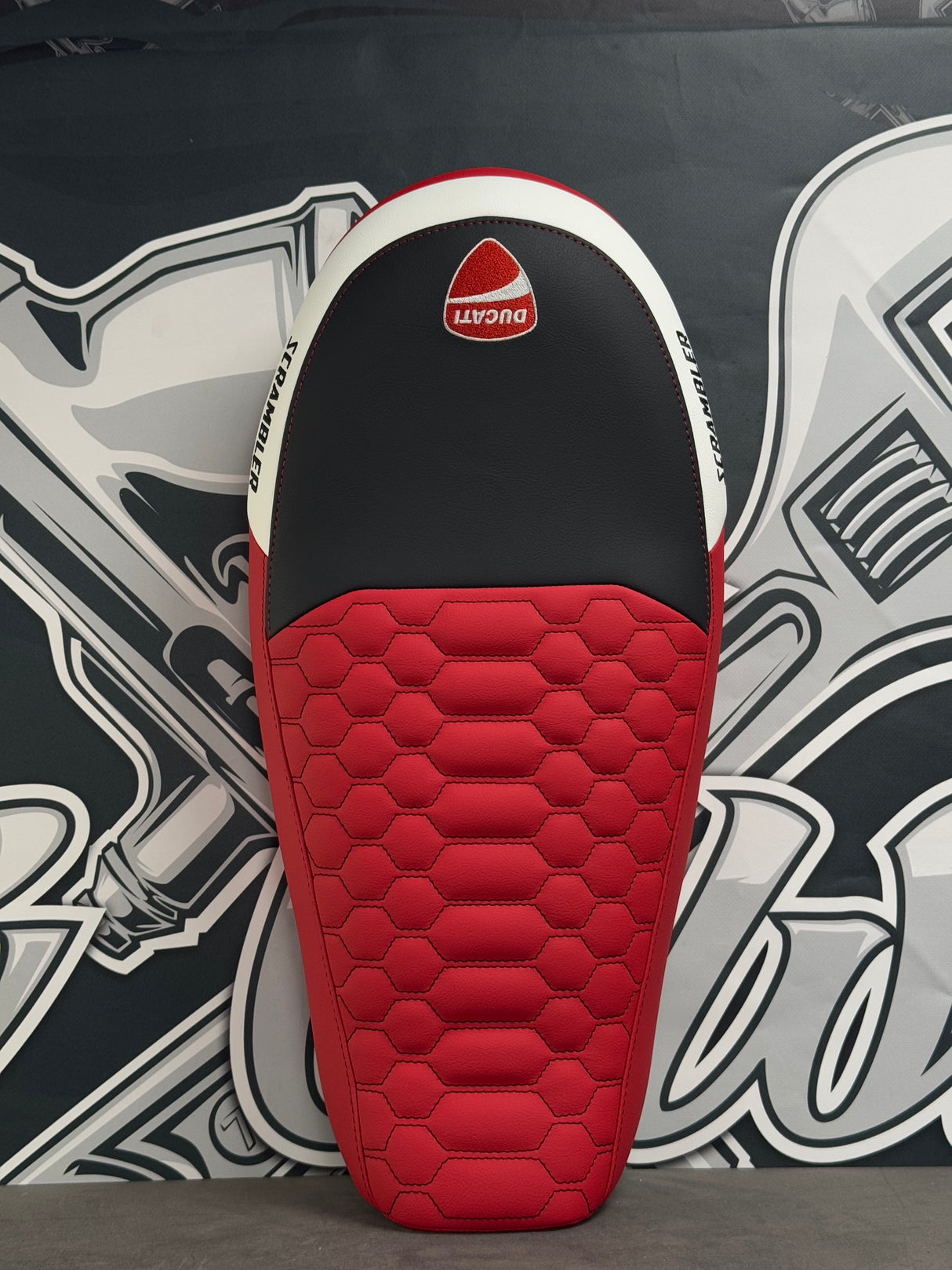 selle DUCATI Scrambler 800 en france chez noxcustom