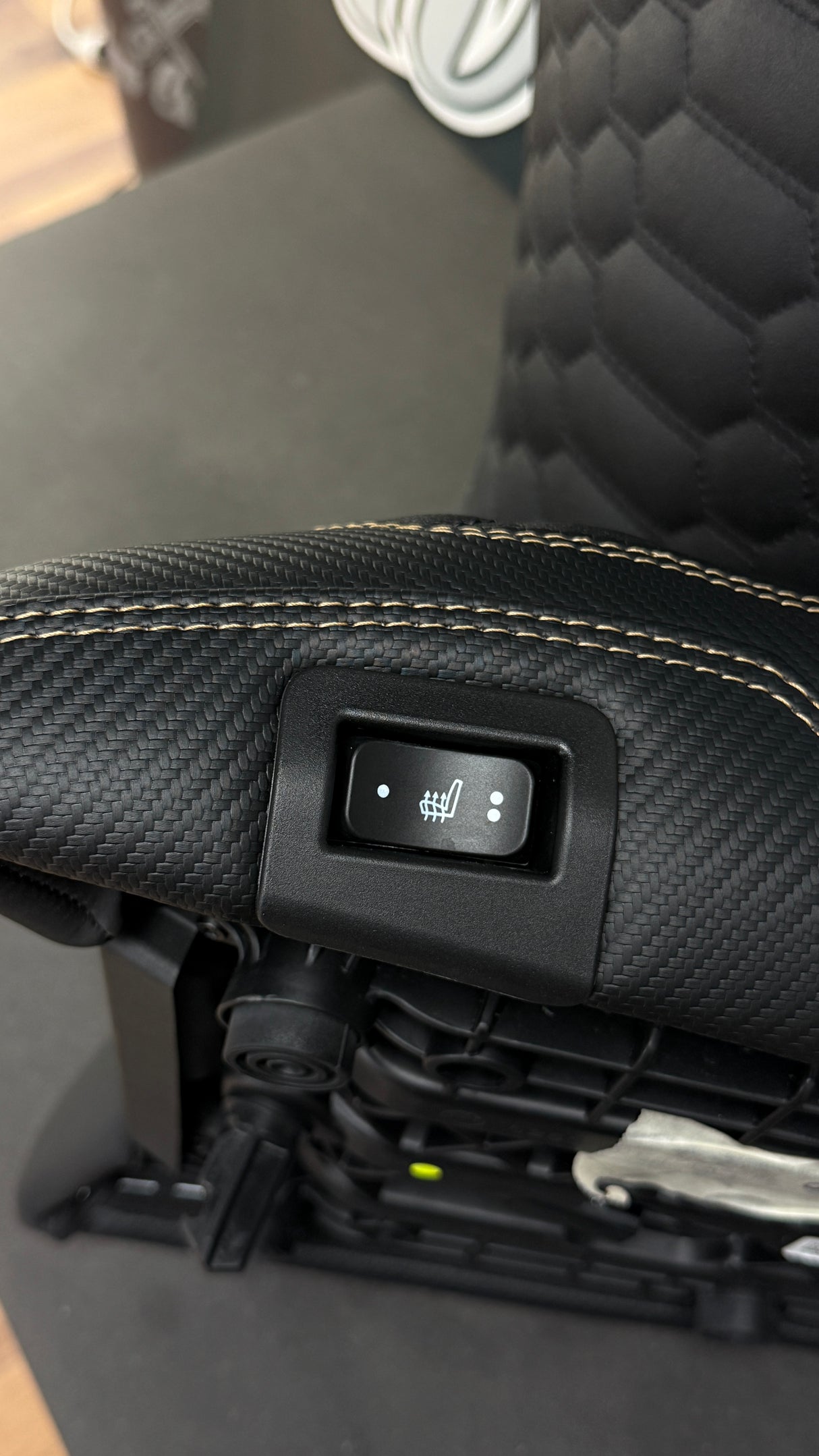 selle moto personnalisée en france