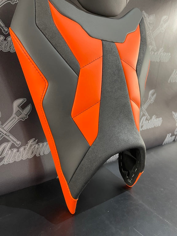 Garnissage de selle pour KTM 790 / 890 Duke ( 2018 à Aujourd'hui )