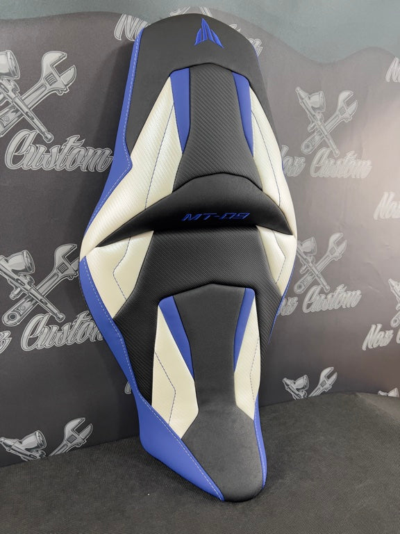 Llenado de silla para Yamaha MT -09 - Fase 3 (2021 a hoy)