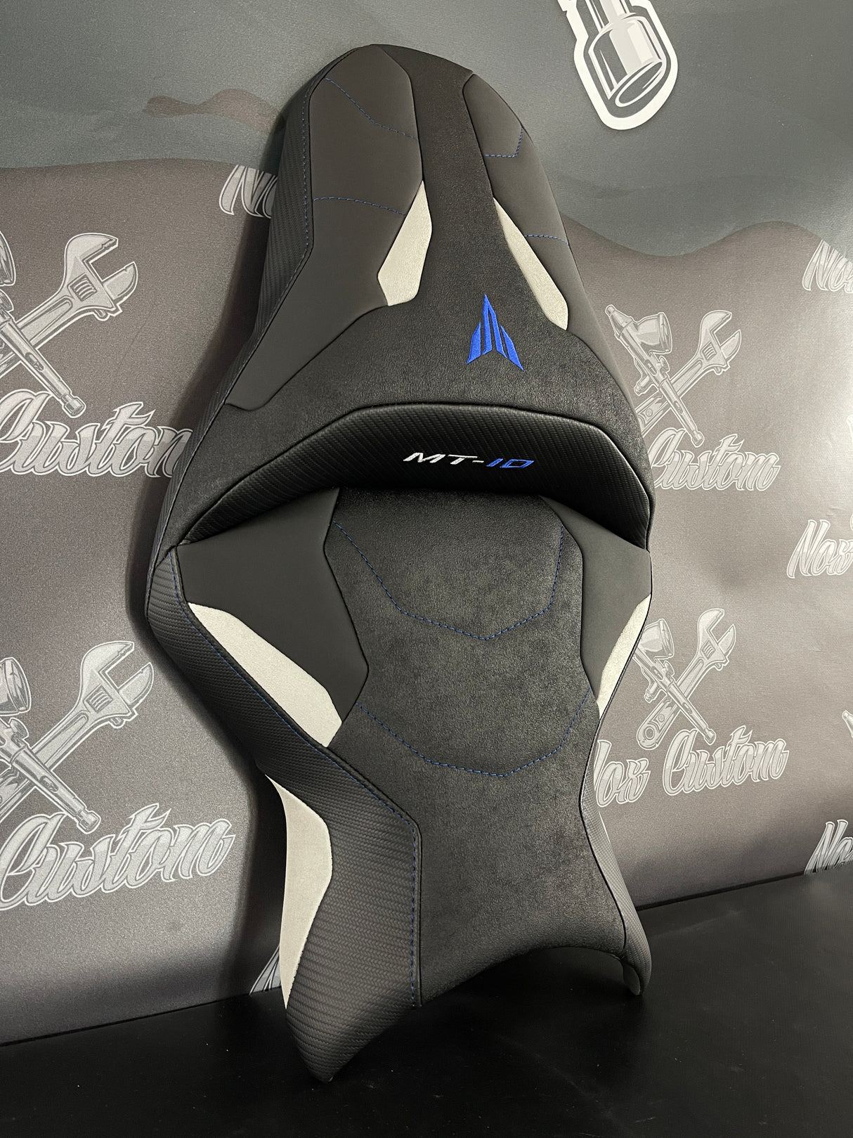 Llenado de sillín para Yamaha MT-10 (2016 a 2024)