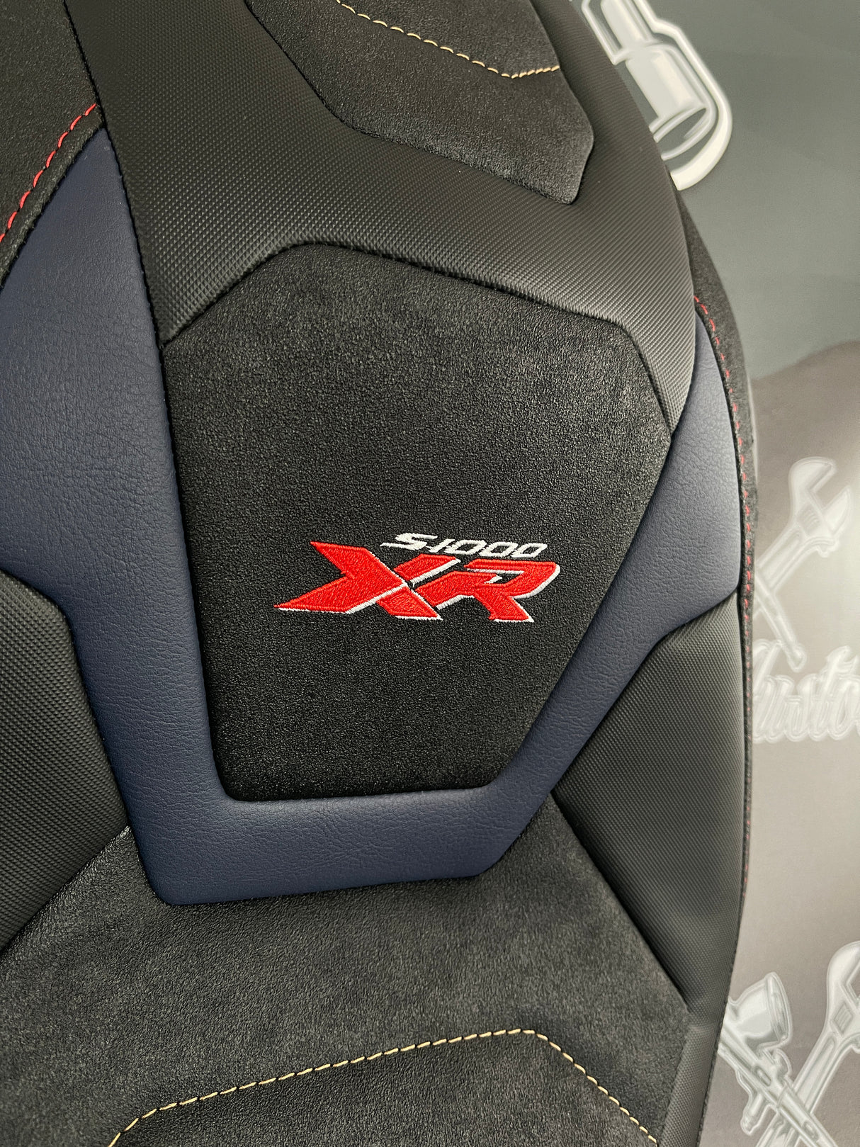 Sattelfüllung für BMW S 1000 XR (2015 bis 2019)