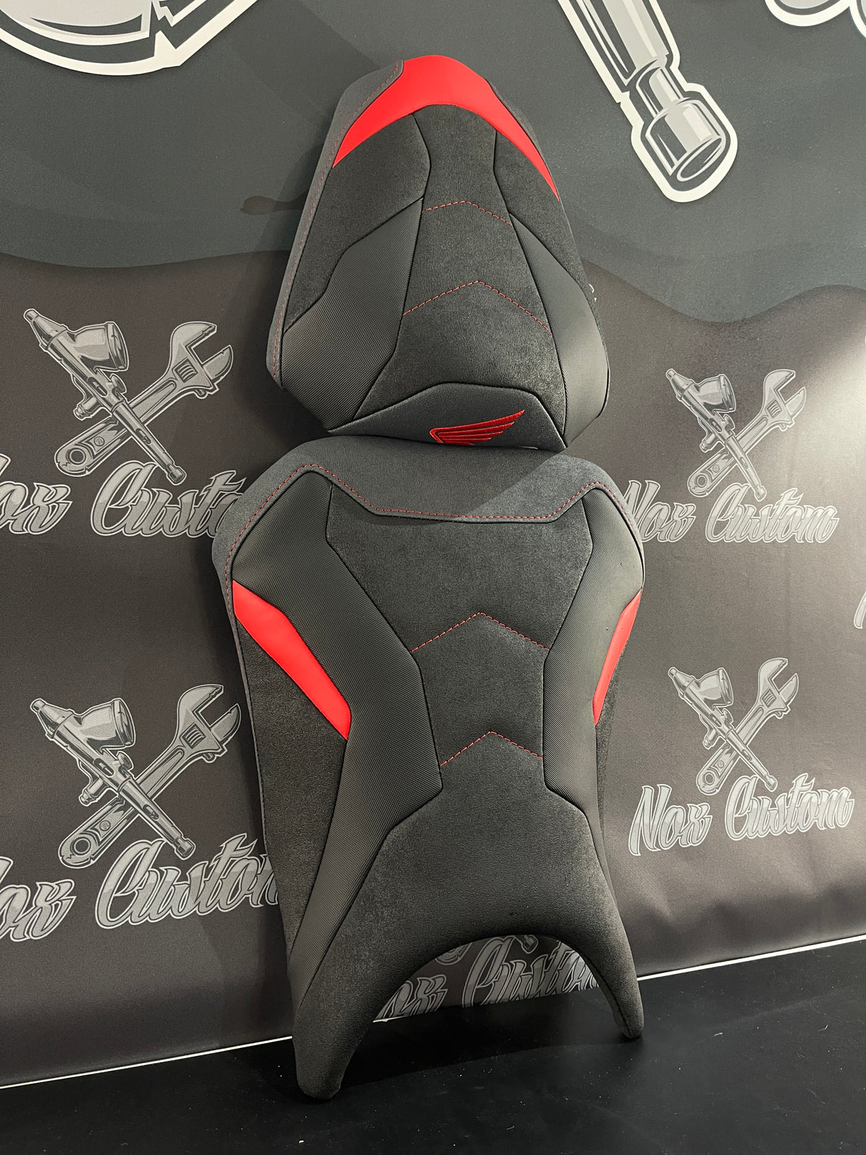 Garnissage de selle pour HONDA CB 500 F ( 2015 à aujourd'hui ) - CBR500 - HORNET 750 & 500 ( 2023 à Aujourd'hui )