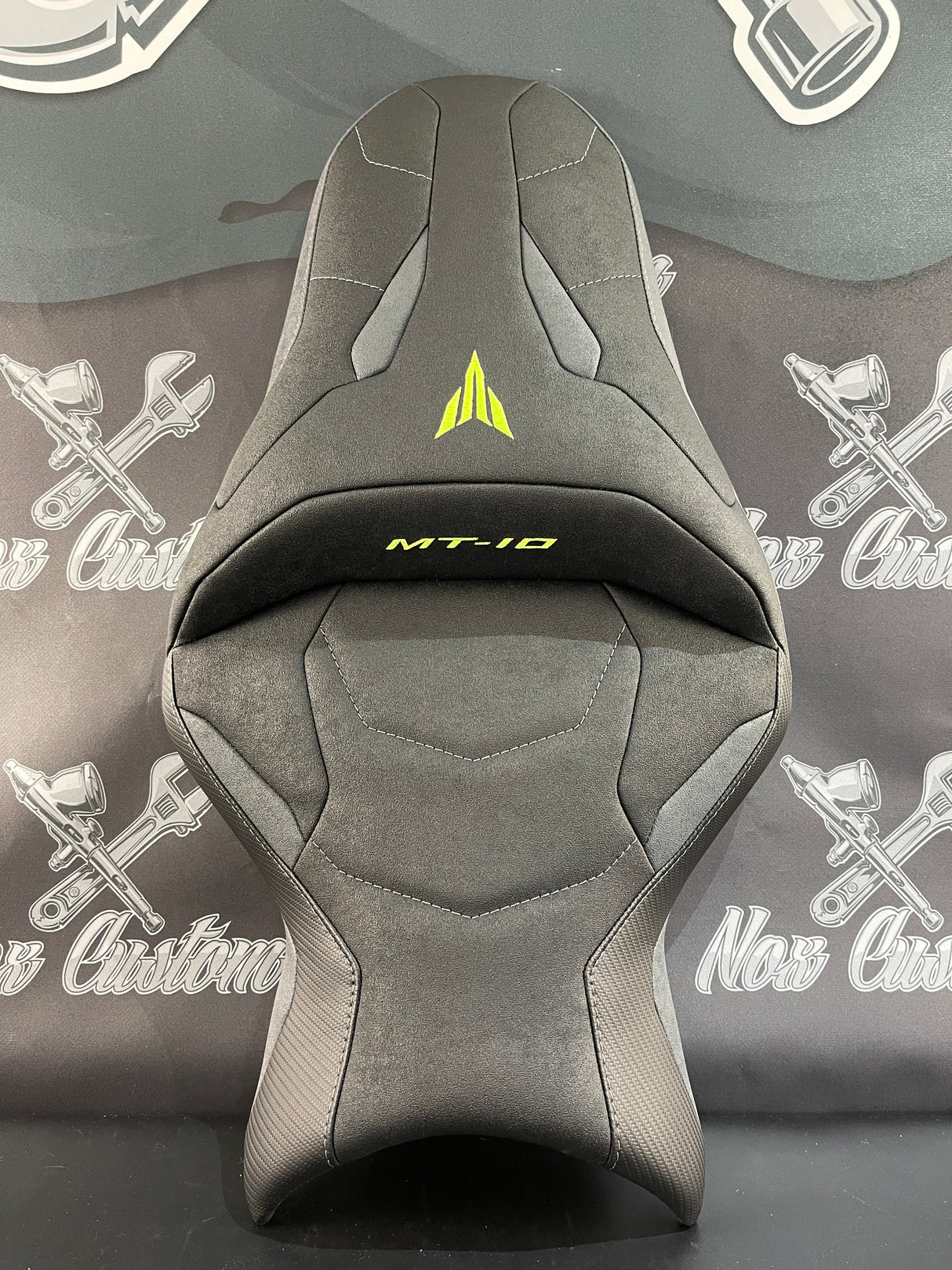 Llenado de sillín para Yamaha MT-10 (2016 a 2024)