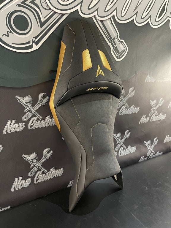 Llenado de sillín para Yamaha MT -09 - Fase 2 (2017 a 2020)
