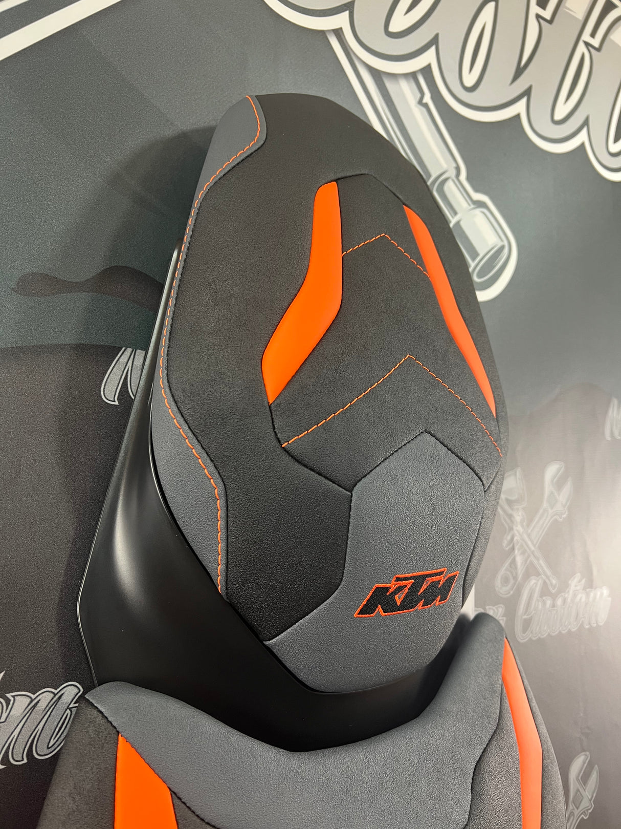 Garnissage de selle pour KTM 790 / 890 Duke ( 2018 à Aujourd'hui )
