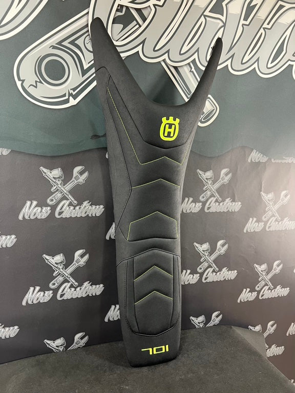 Sattelfüllung für Husqvarna 701 (2016 bis heute)