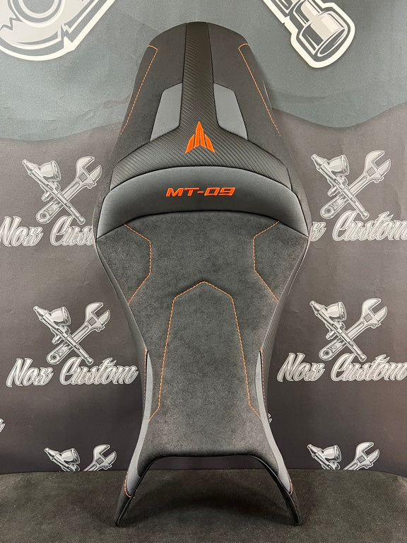 Llenado de sillín para Yamaha MT -09 - Fase 2 (2017 a 2020)