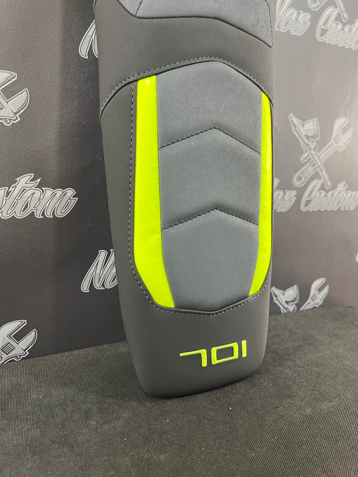 Sattelfüllung für Husqvarna 701 (2016 bis heute)