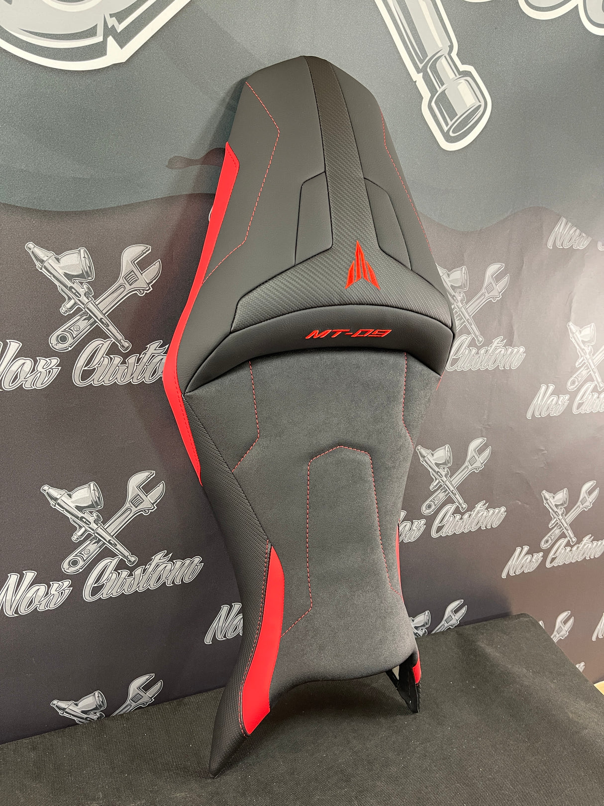 Llenado de sillín para Yamaha MT -09 - Fase 1 y 2 (2013 a 2020)