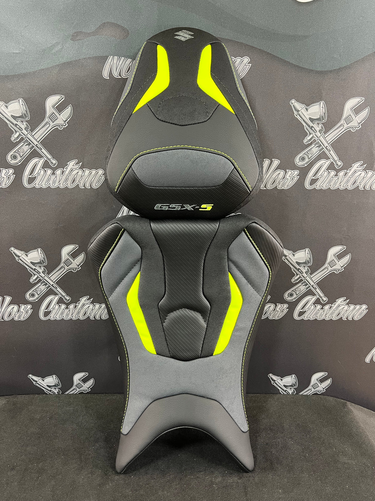Garnissage de selle pour SUZUKI 950 / 1000 GSX-S ( 2021 à 2024  )
