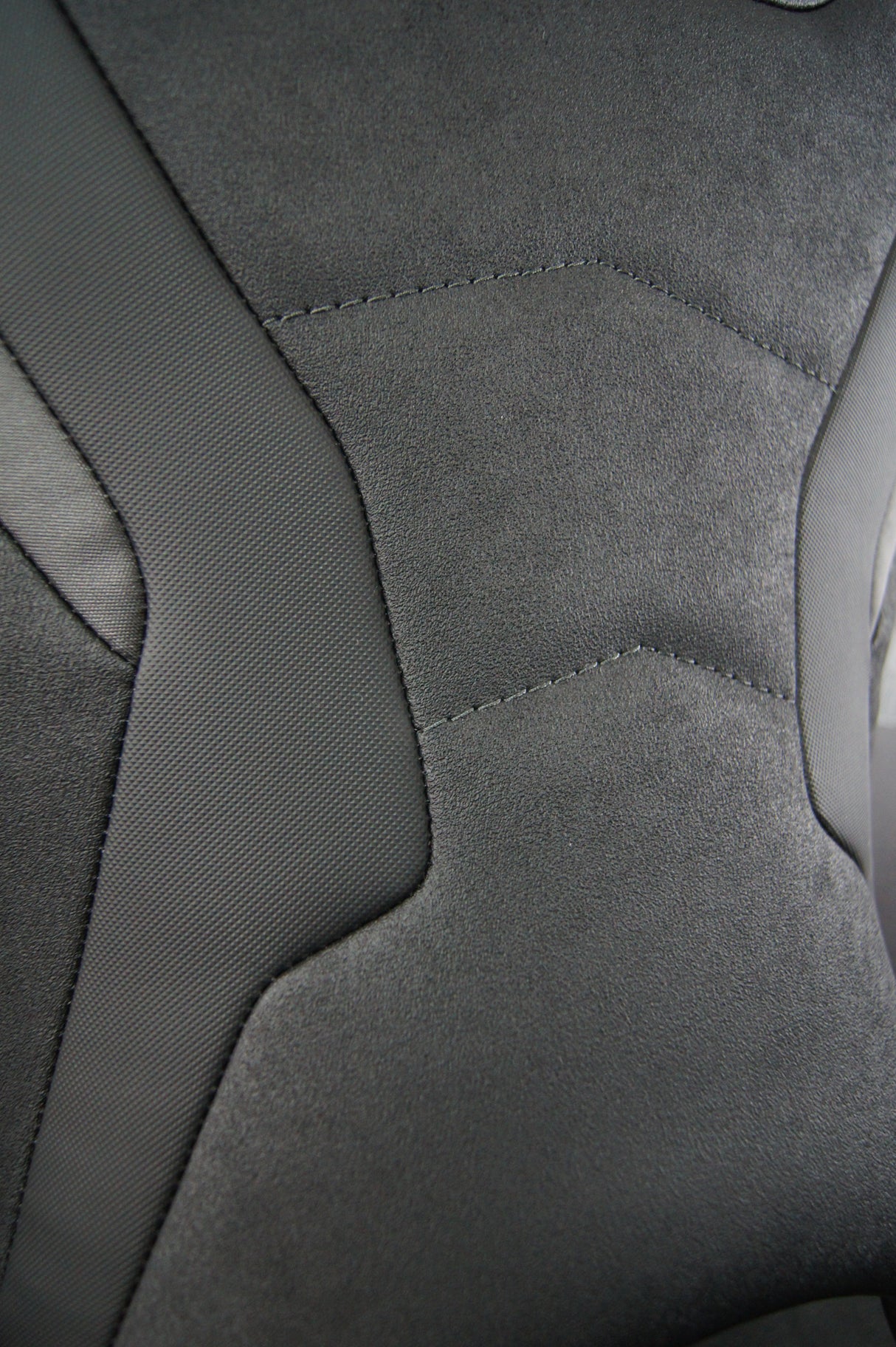 détails selles pilote Honda 750 Hornet